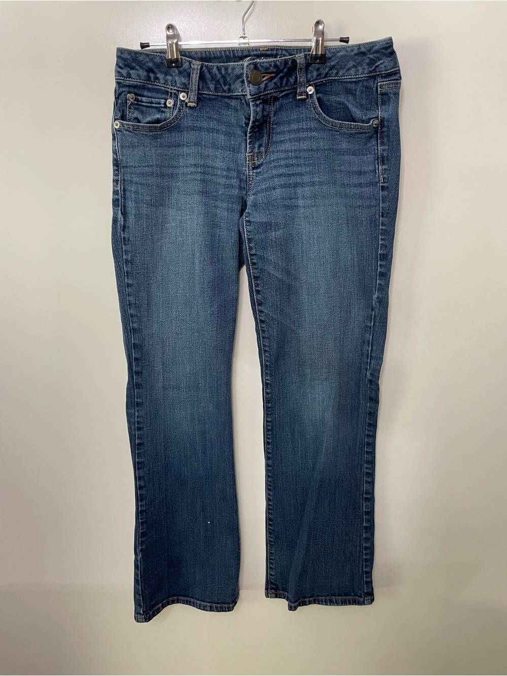American Eagle Favorite Boyfriend Jeans Straight Leg Med Blue Womens 10 Indie
